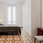 Guesthost - Ca' Toa - Cavour Apartment *